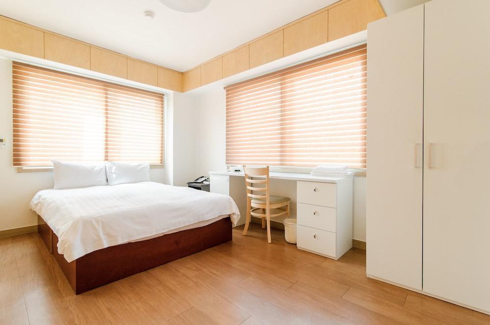 บลูมมิ่งเฮาส์เรสซิเดนซ์ Aparthotel โซล ภายนอก รูปภาพ