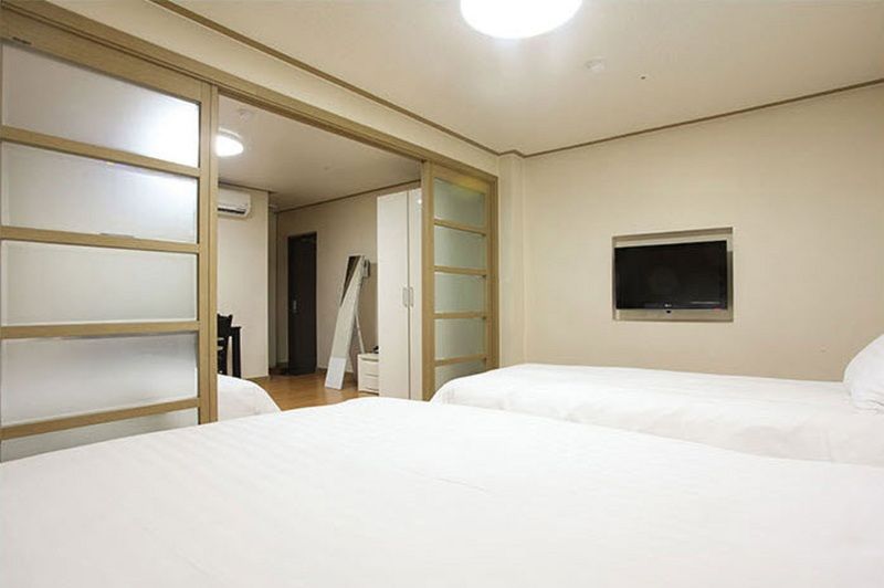 บลูมมิ่งเฮาส์เรสซิเดนซ์ Aparthotel โซล ภายนอก รูปภาพ